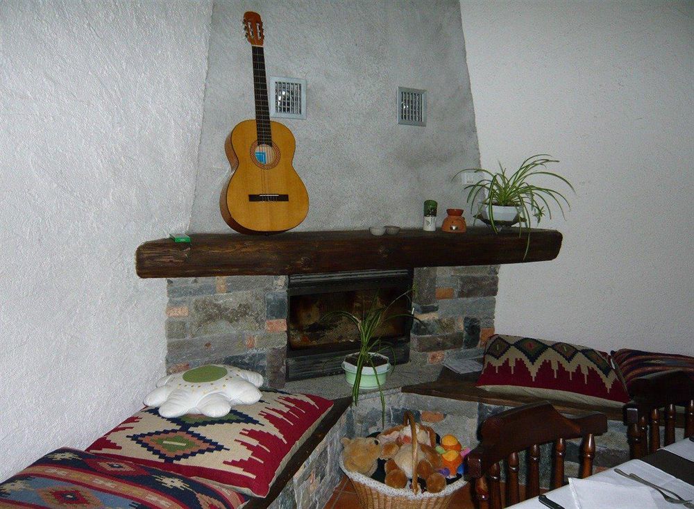 Rifugio Alpetto Di Torno Hostel Sormano Bagian luar foto